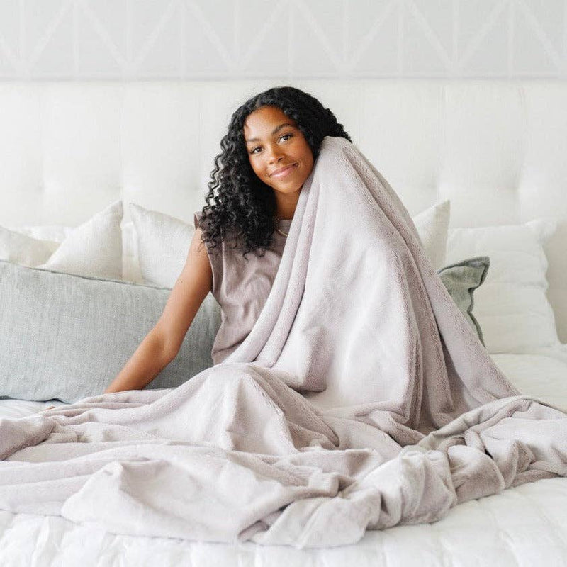 LUSH XL BLANKETS: Charcoal