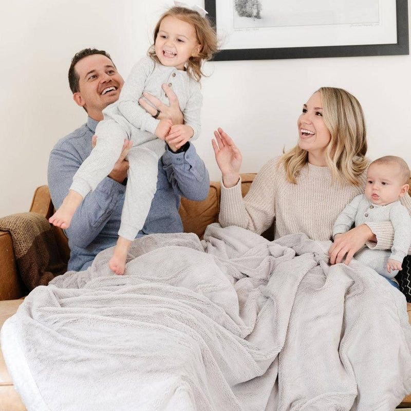 LUSH XL BLANKETS: Charcoal