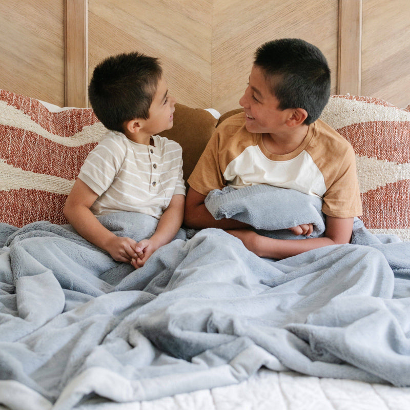 LUSH XL BLANKETS: Charcoal